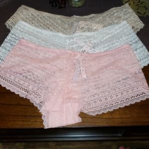 3 pairs lace undies